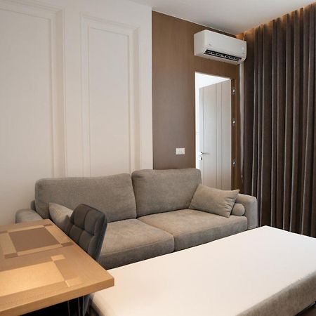 Albani'S Apartment Tiranë Ngoại thất bức ảnh