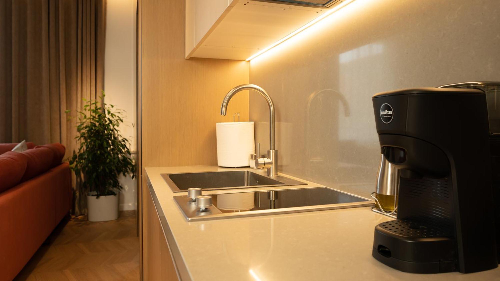 Albani'S Apartment Tiranë Ngoại thất bức ảnh